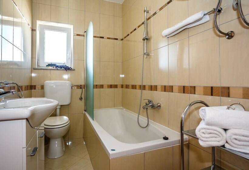 فندق Mare & Mons Deluxe Apartments