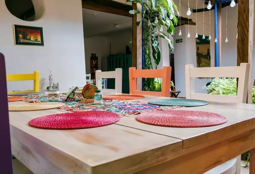 Hotelli Meraki Boutique Hostel