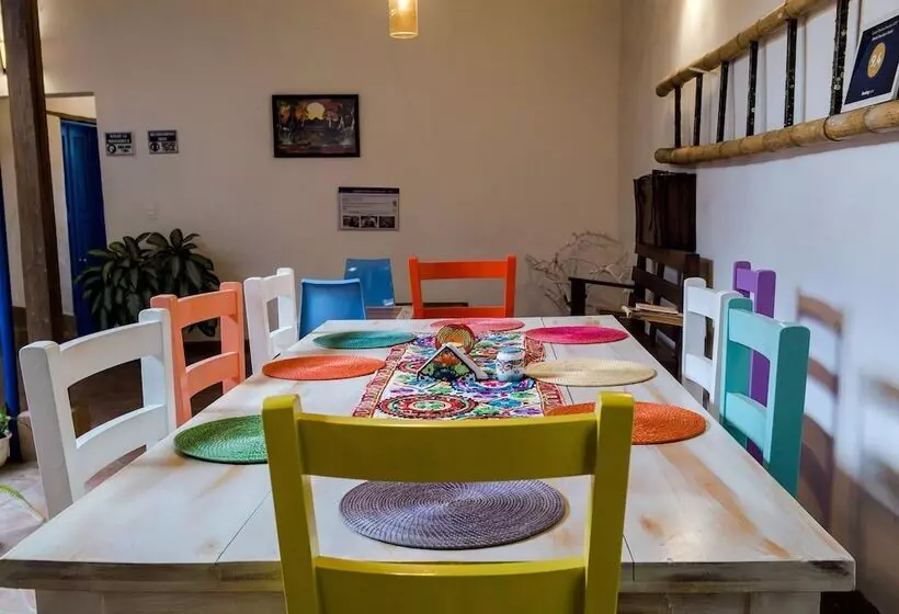 Hotelli Meraki Boutique Hostel