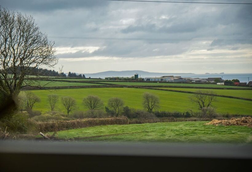 Elidyr Cottage 3 Bed Cottage Amroth