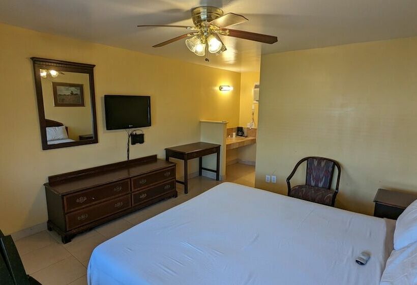 汽车旅馆  Canadian Inn