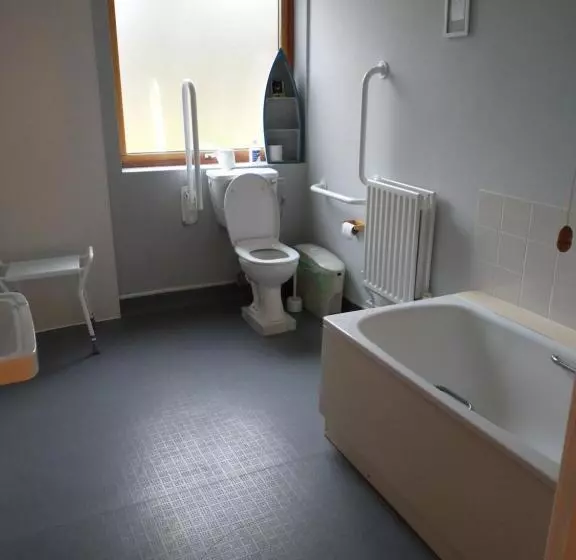 Aamiaismajoitus (B&B) South Downs Eco Lodge & Camping