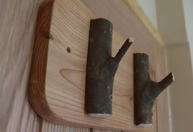 Aamiaismajoitus (B&B) South Downs Eco Lodge & Camping