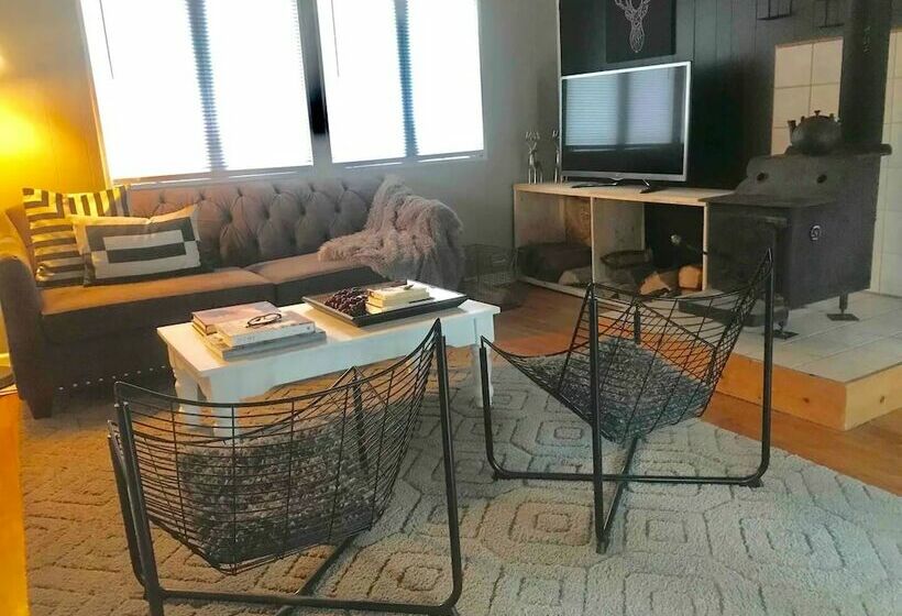 Romantic Bungalow Amongst The Pines