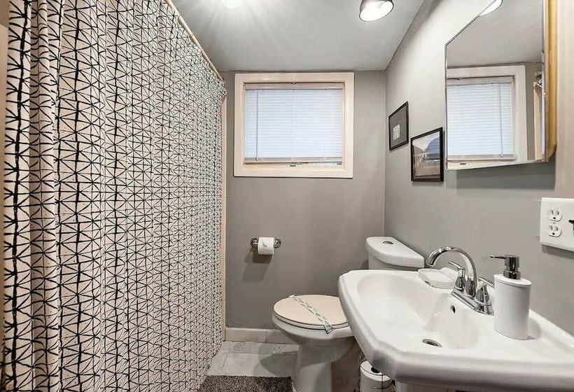 Romantic Bungalow Amongst The Pines