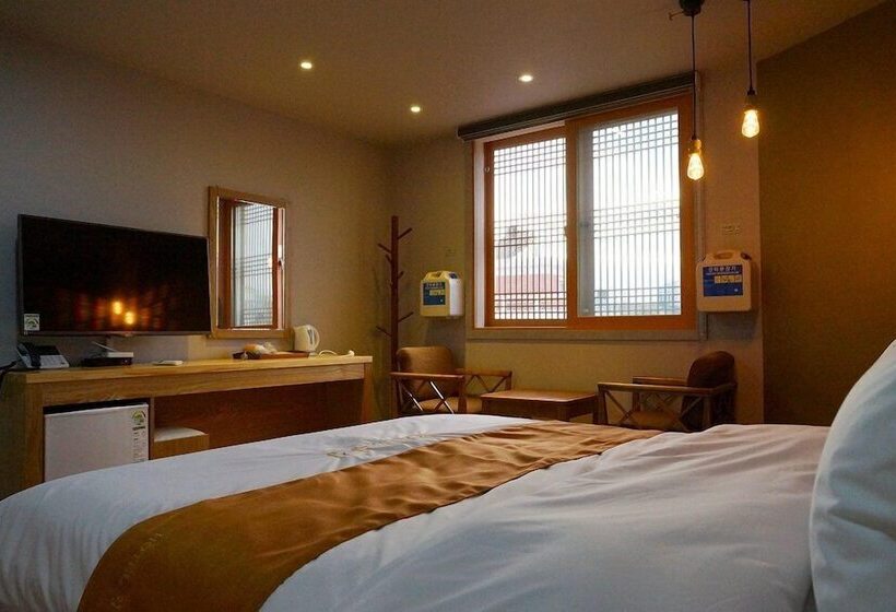 בית מלון כפרי Hwangsil Tourist