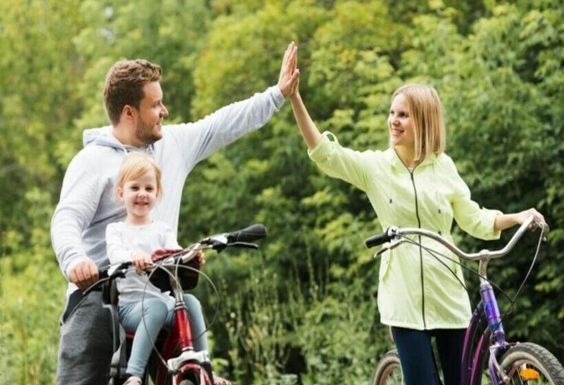 Pension Colorful Park View Room With Breakfast Included