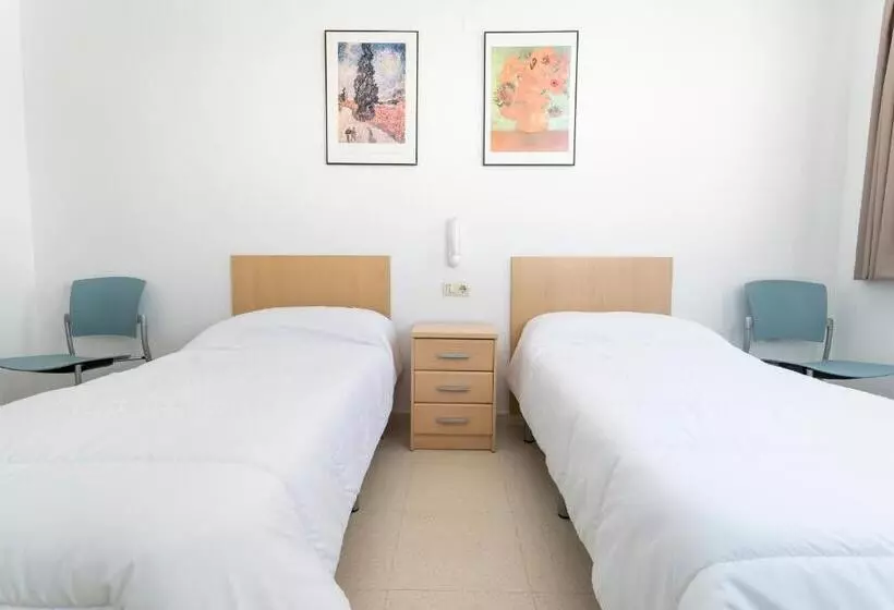 Albergue Inturjoven Sierra Nevada Hostel