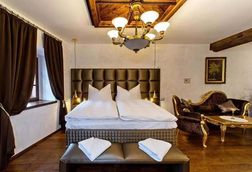 Arcadie Hotel & Apartments