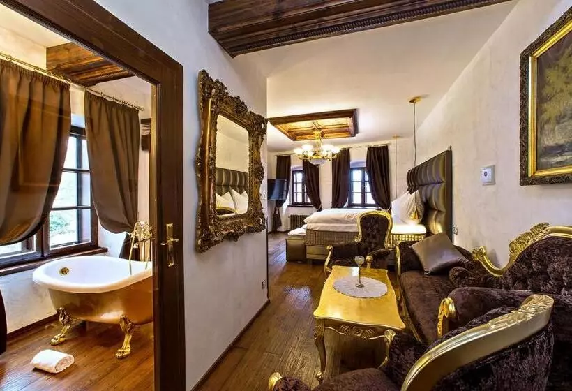 Arcadie Hotel & Apartments