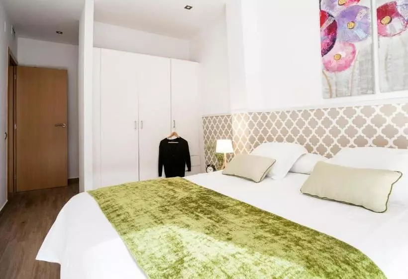 Feelathome Mozart Apartments