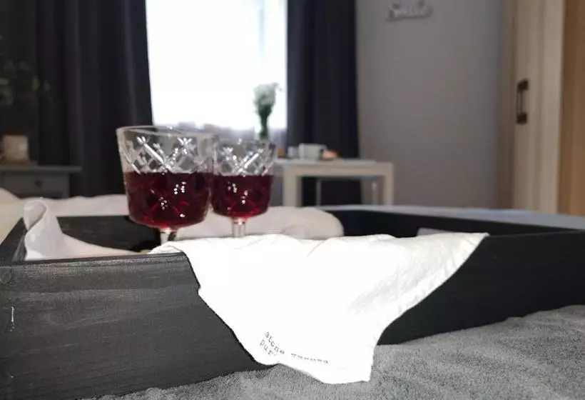 Glam House Apartments