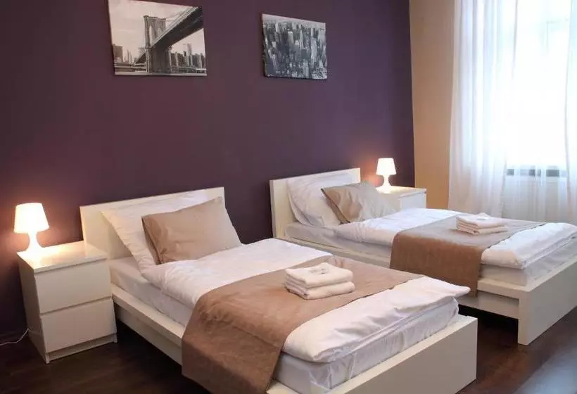 Glam House Apartments