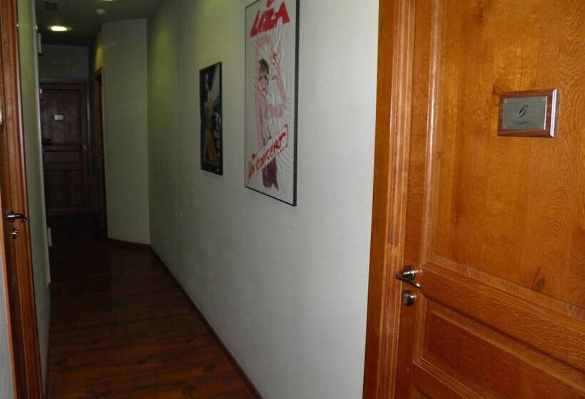 Отель Annex Rey Don Jaime I