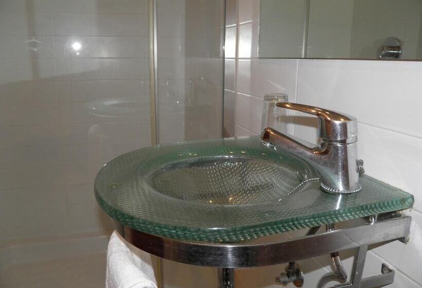 Отель Annex Rey Don Jaime I