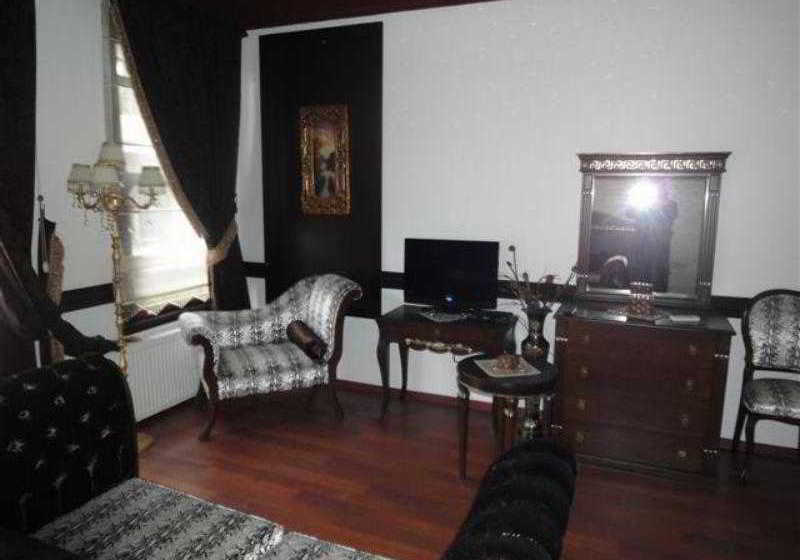 ホテル Ascot House