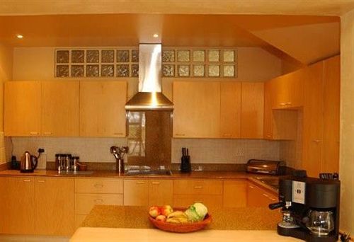 בית מלון כפרי Beachside