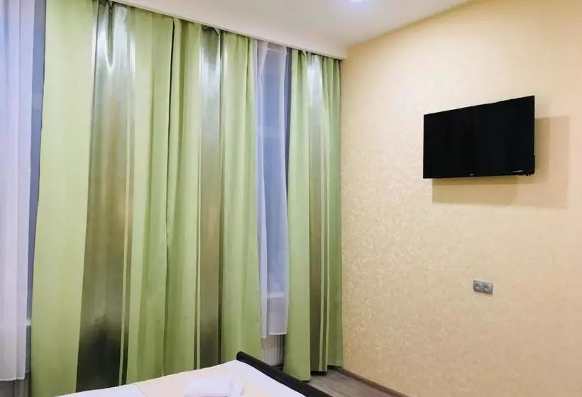 ホテル Elegance Moskovsky