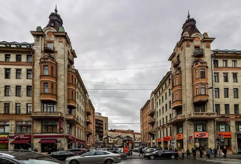 ホテル Elegance Moskovsky