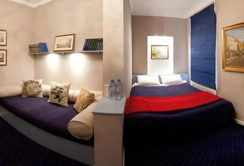 هتل Fortecia Piter