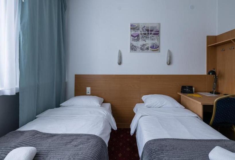 בית מלון כפרי Orbita