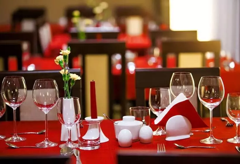 فندق Sleep Wrocław