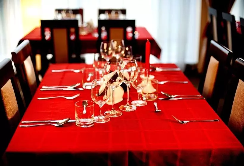 فندق Sleep Wrocław