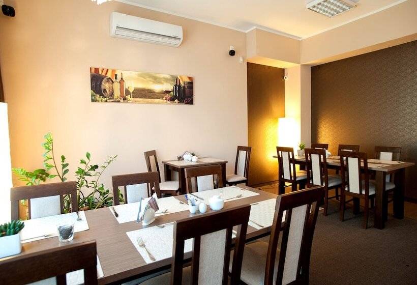 בית מלון כפרי Sleep Wrocław