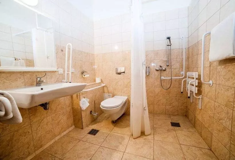 فندق Sleep Wrocław