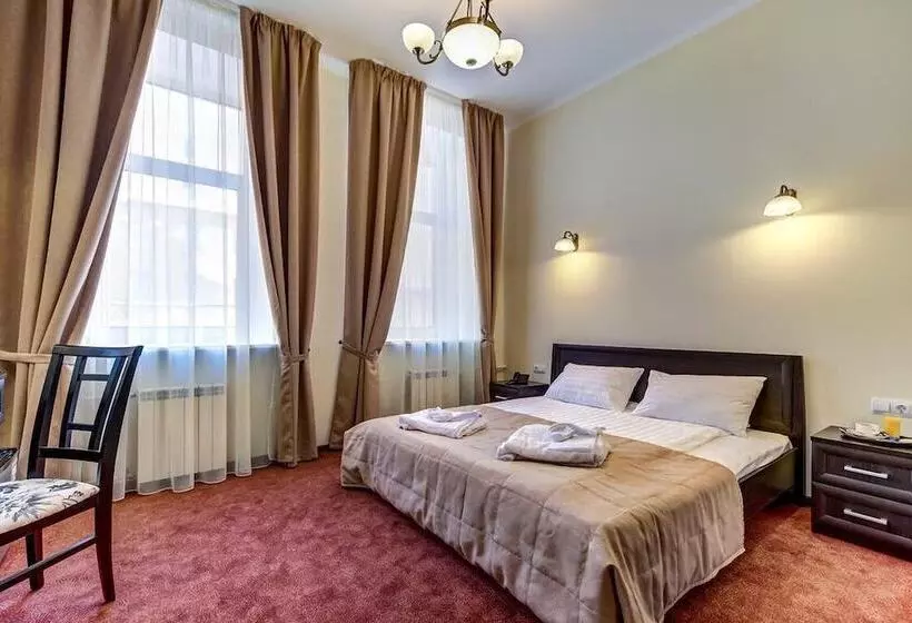 בית מלון כפרי Sonata On Mayakovskogo