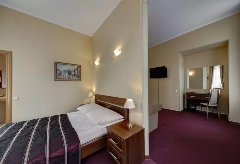 בית מלון כפרי Sonata On Mayakovskogo