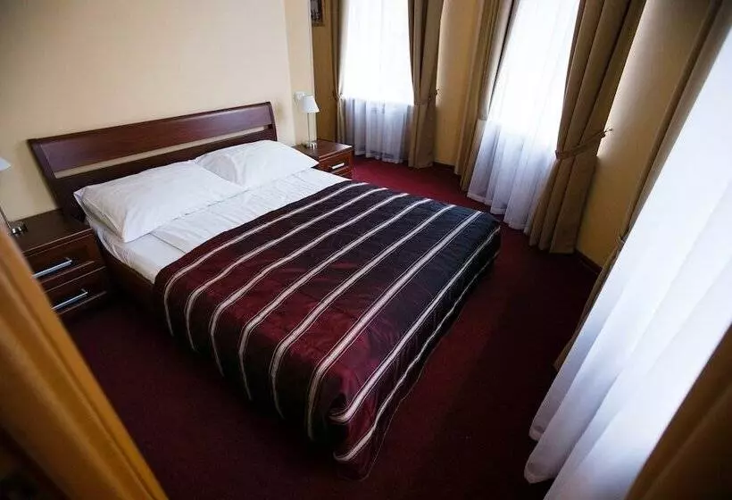 בית מלון כפרי Sonata On Mayakovskogo