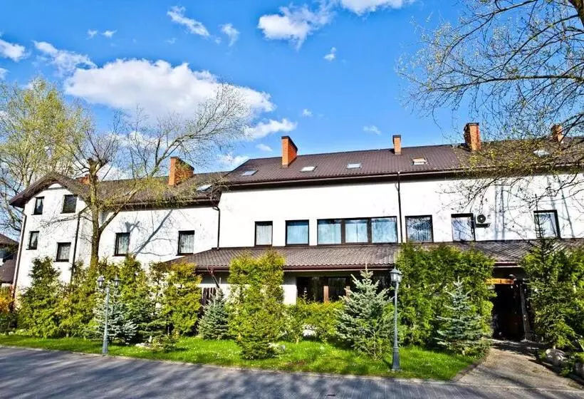 בית מלון כפרי Stawisko Klaudyn