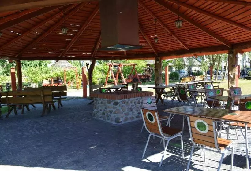 בית מלון כפרי Stawisko Klaudyn