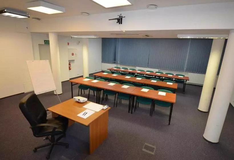 בית מלון כפרי Stawisko Klaudyn