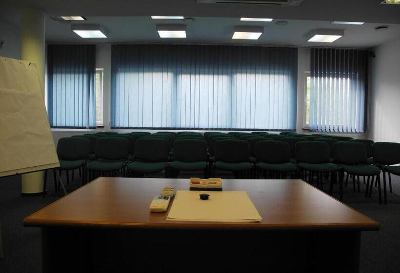 호텔 Stawisko Klaudyn