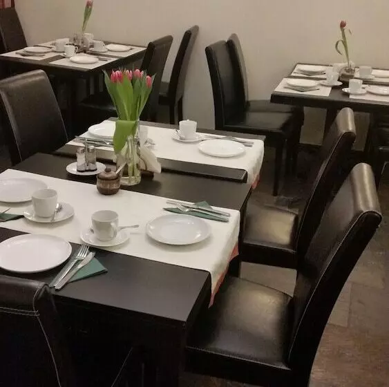 Отель Willa Litarion Old Town