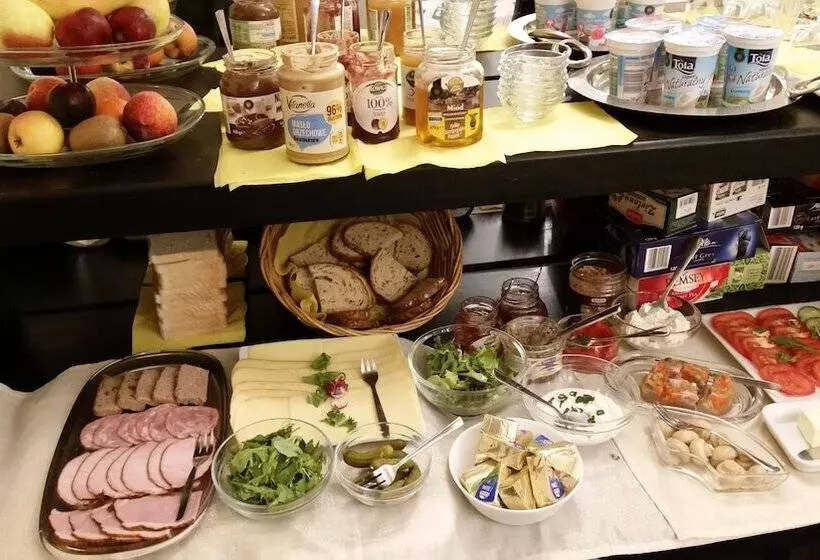 Отель Willa Litarion Old Town