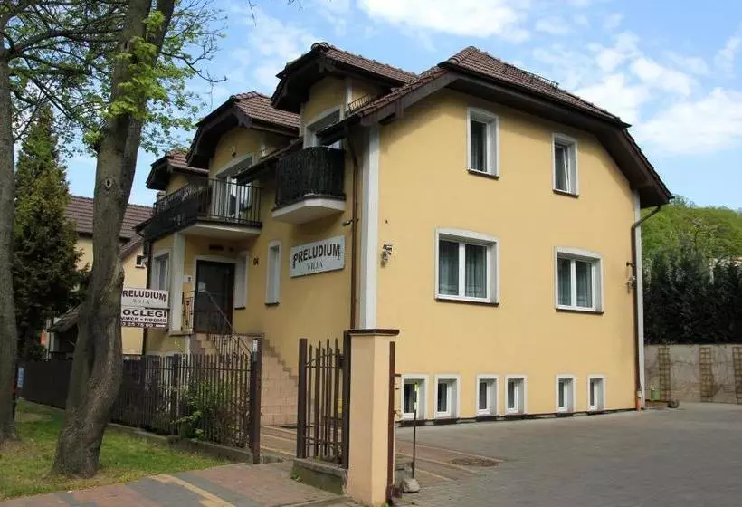 ホテル Willa Preludium