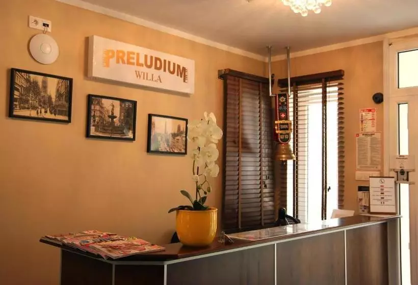 ホテル Willa Preludium