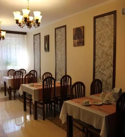 ホテル Willa Preludium