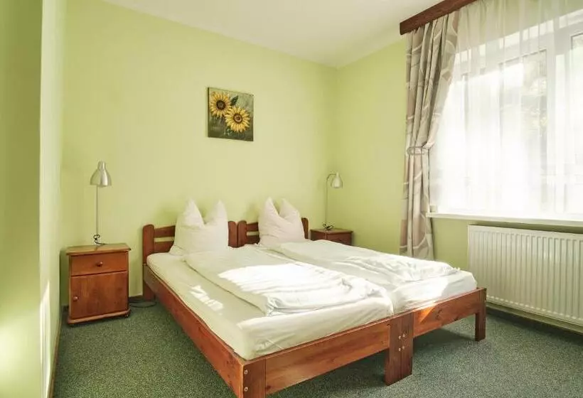 ホテル Willa Preludium