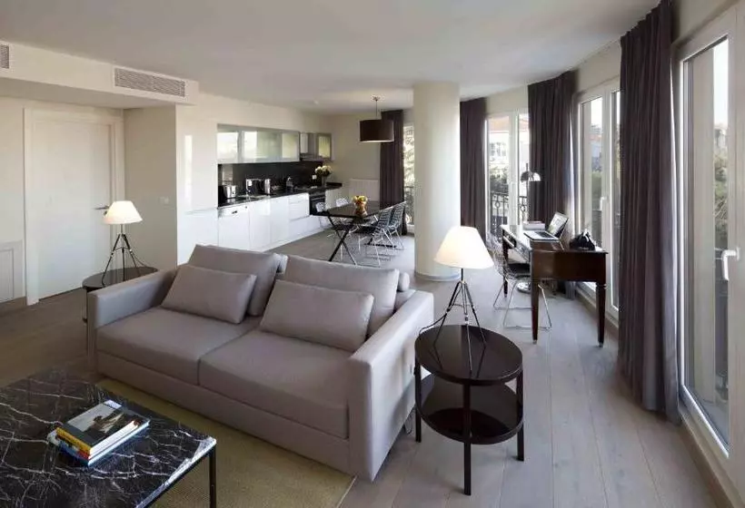 Hotelli X Flats Gumussuyu