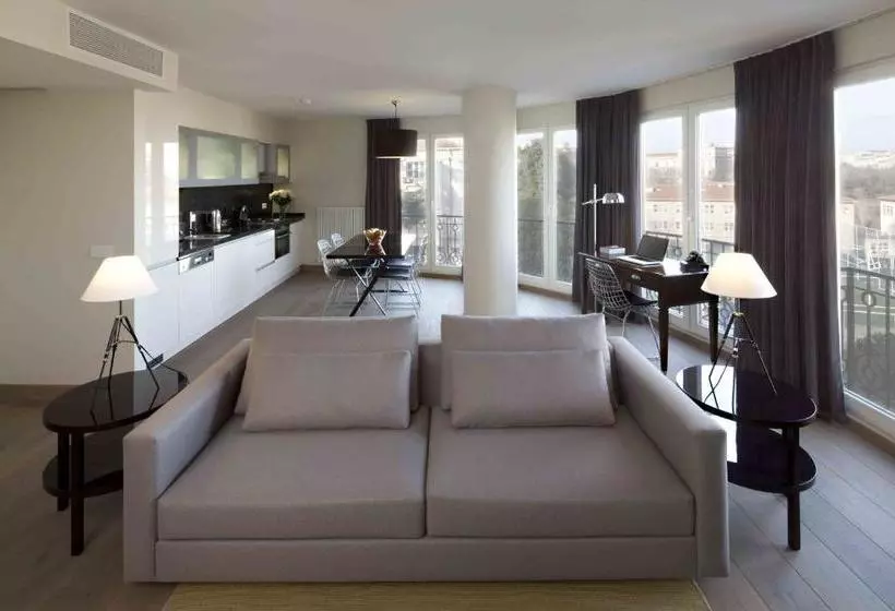 Hotelli X Flats Gumussuyu