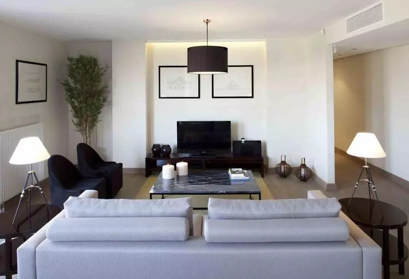 Hotelli X Flats Gumussuyu