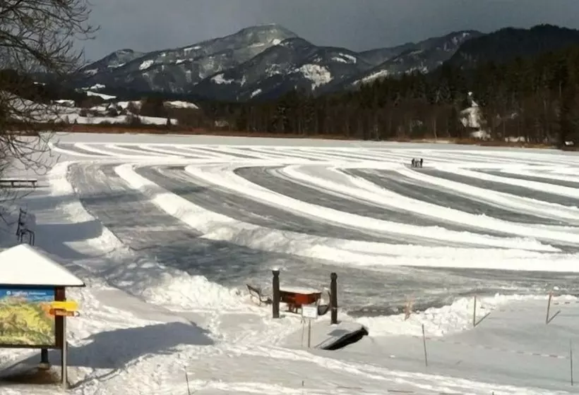 Отель Jerà Am Furtnerteich