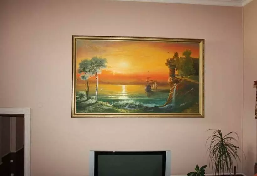 Lanselot Hotel   Hostel