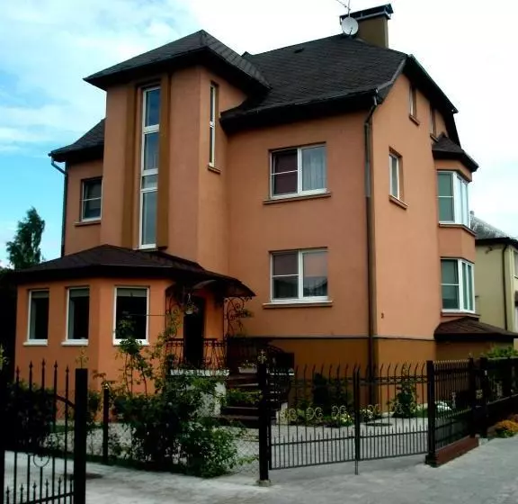 Majatalo Cottage Claudia