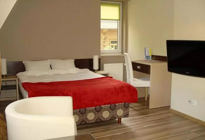 Willa Jagiellonka Apartamenty W Centrum, Parking