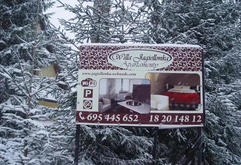 Willa Jagiellonka Apartamenty W Centrum, Parking